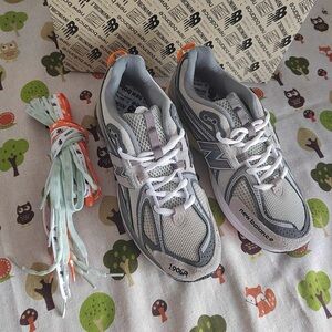 New Balance 1906R N.Hoolywood x INVINCIBLE Grey Swan